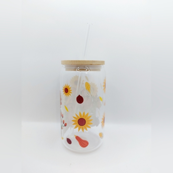 Fall Harvest Pumpkin and Sunflower 16oz Glass with Lid and Glass Straw - Picture 3 of 9